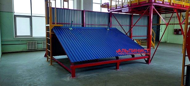 г. Верхняя Пышма. АО Уралэлектромедь открыла учебно-тренировочный полигон «Альпинист» для высотных работ г. Верхняя Пышма. АО Уралэлектромедь открыла учебно-тренировочный полигон «Альпинист» для высотных работ